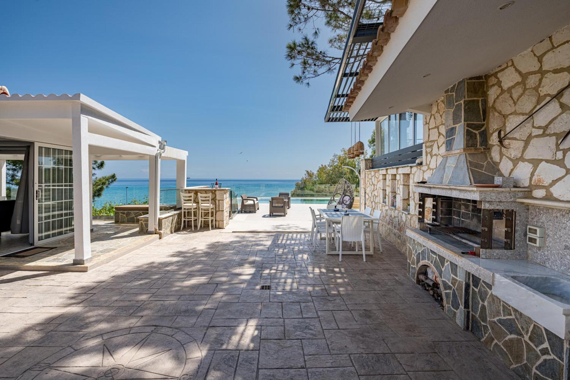Addimare Sea View Villa, And Events Venue Alykes  Extérieur photo